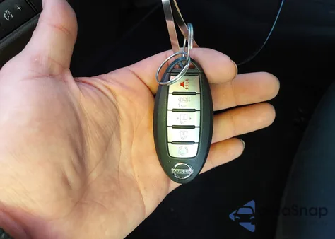 2021 Nissan Altima Sv Intelligent Awd z USA, uszkodzony, nr VIN 1N4BL4DW0MN405098